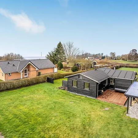 Holiday home 3 Bedroom Awesome In *